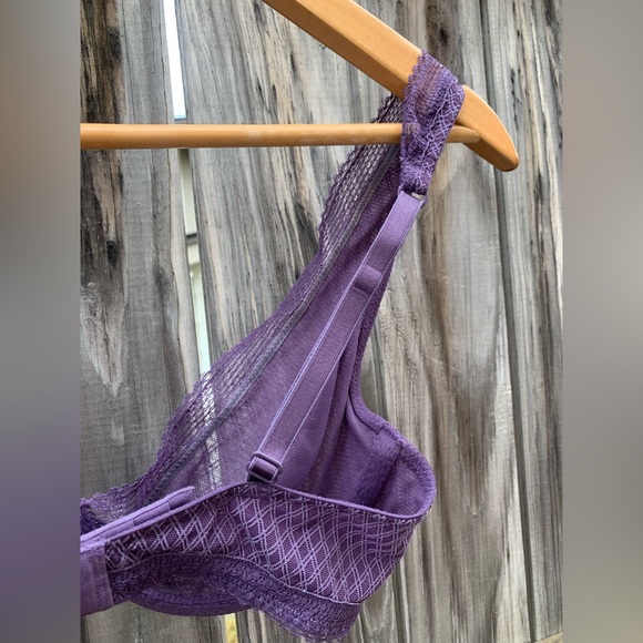 Victoria’s Secret bra unlined mesh - Picture 3 of 4